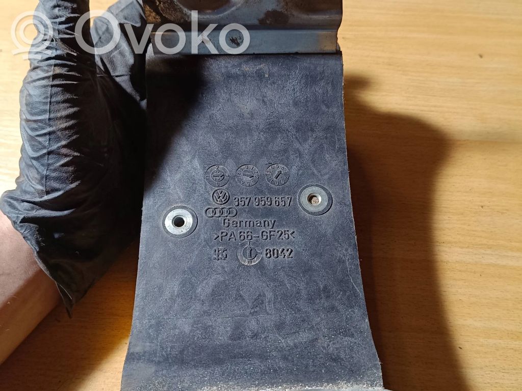 Volkswagen PASSAT B4 Oro pagalvių valdymo blokas 