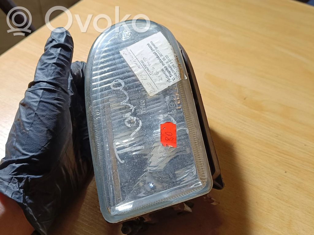 Renault 19 Miglas lukturis priekšā 