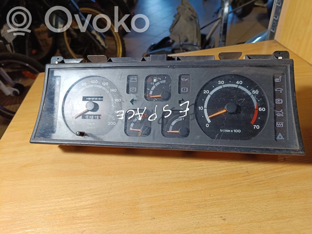 Renault Espace II Speedometer (instrument cluster) 