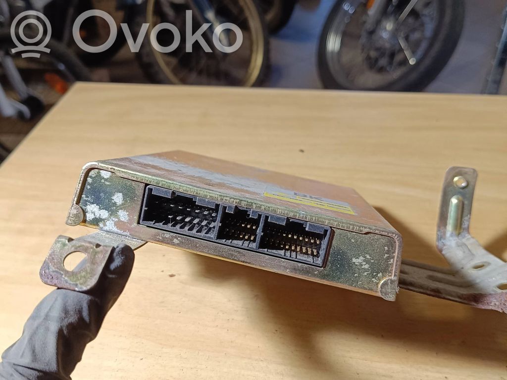 Nissan Primera Engine control unit/module 