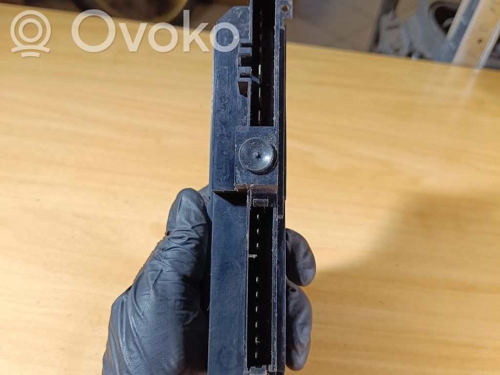 Chrysler Voyager Windscreen/window heater switch 