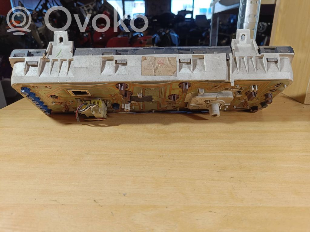 Nissan Terrano Speedometer (instrument cluster) 