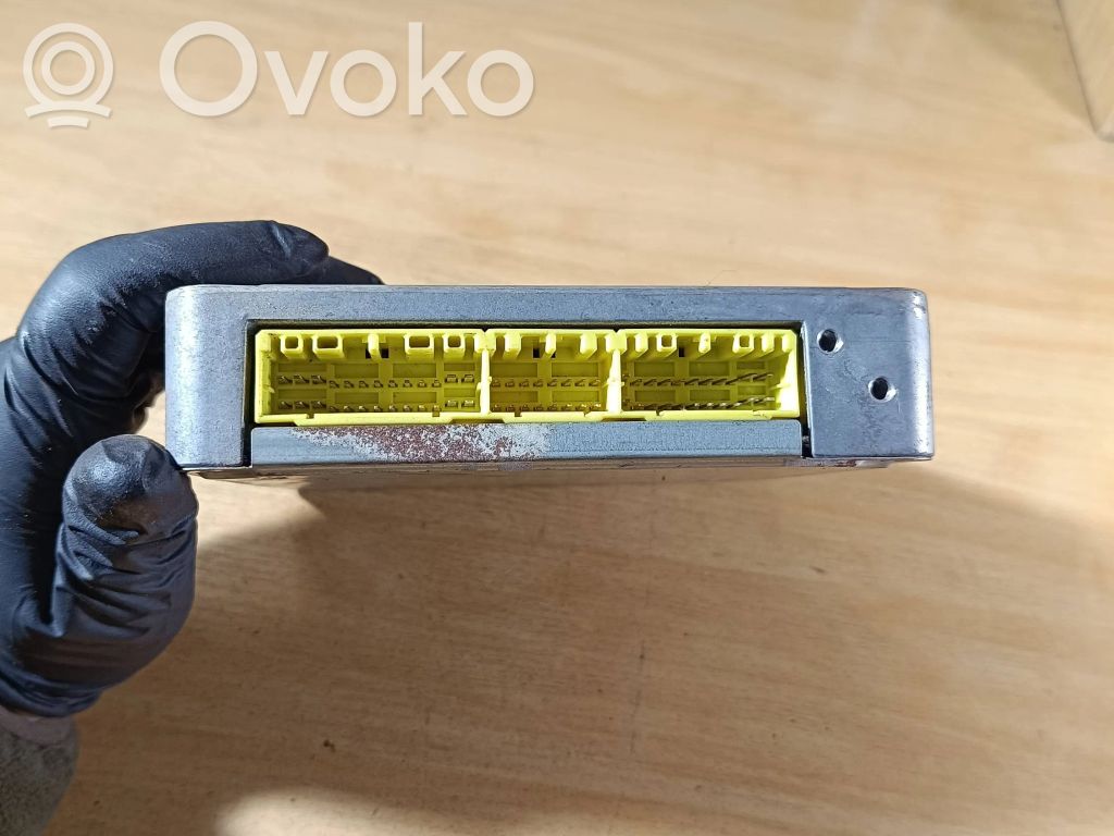 Mazda Xedos 6 Engine control unit/module 