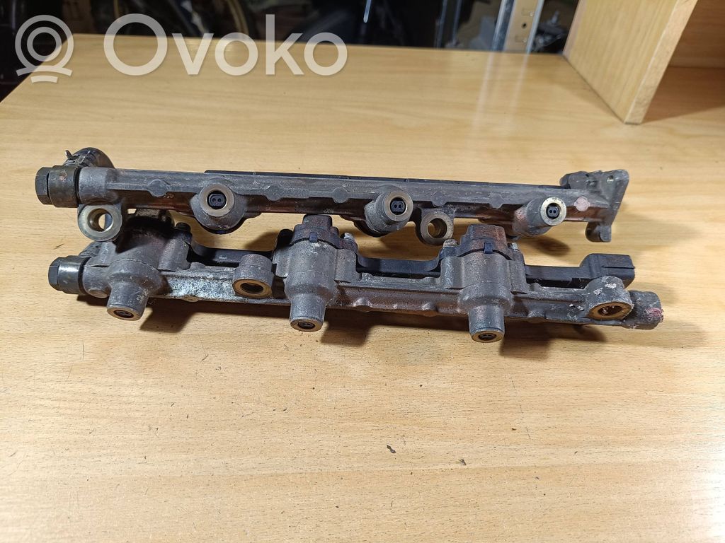 Mazda Xedos 6 Fuel main line pipe 