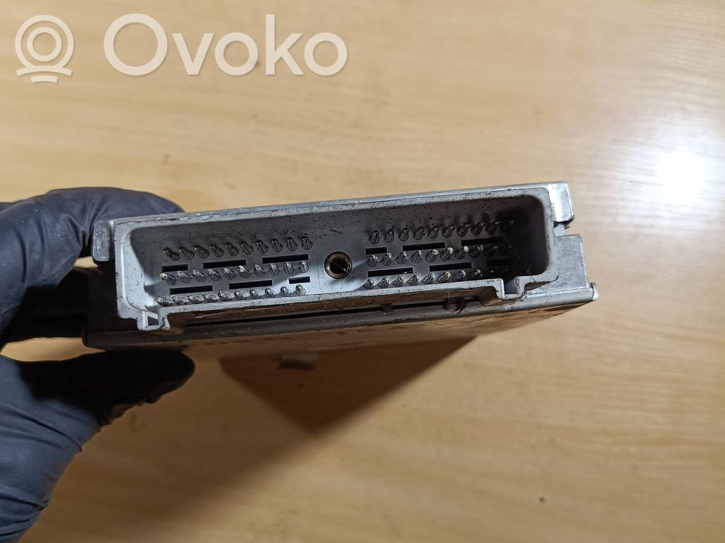 Ford Transit Variklio valdymo blokas 
