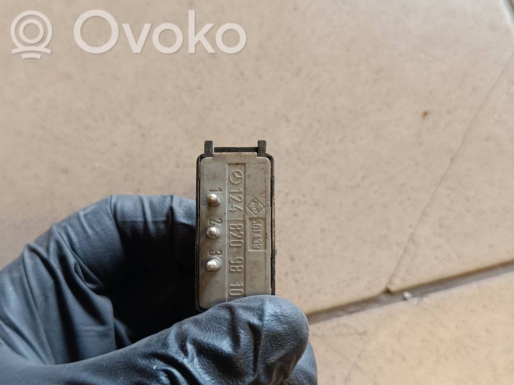 Mercedes-Benz E W124 Interior lighting switch 