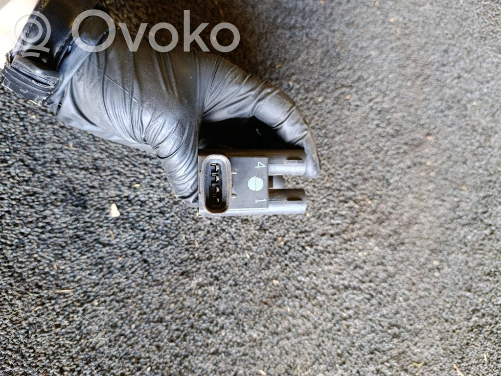 Toyota Corolla E110 High voltage ignition coil 