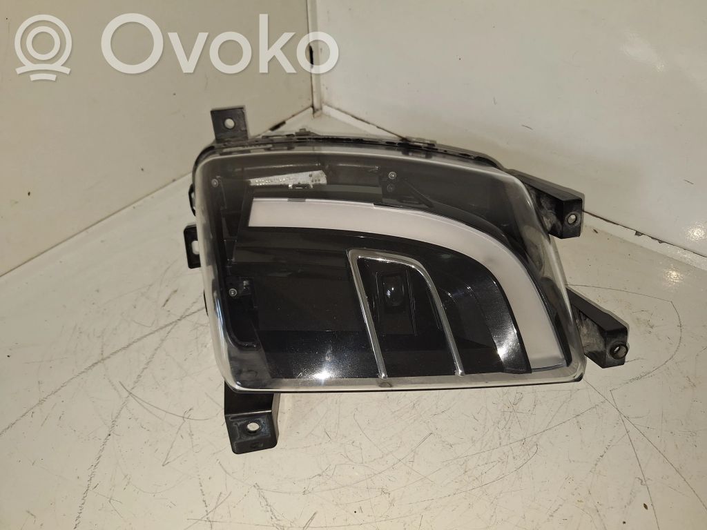 Tesla Model X Nebelscheinwerfer vorne 