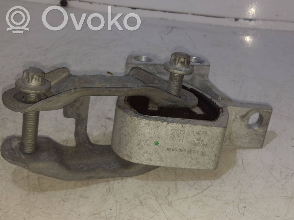 Mercedes-Benz EQA Wspornik / Mocowanie silnika 