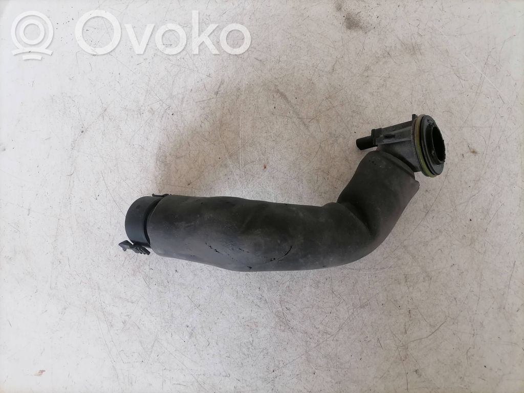 BMW 2 F22 F23 Wąż / Rurka odpowietrznika 