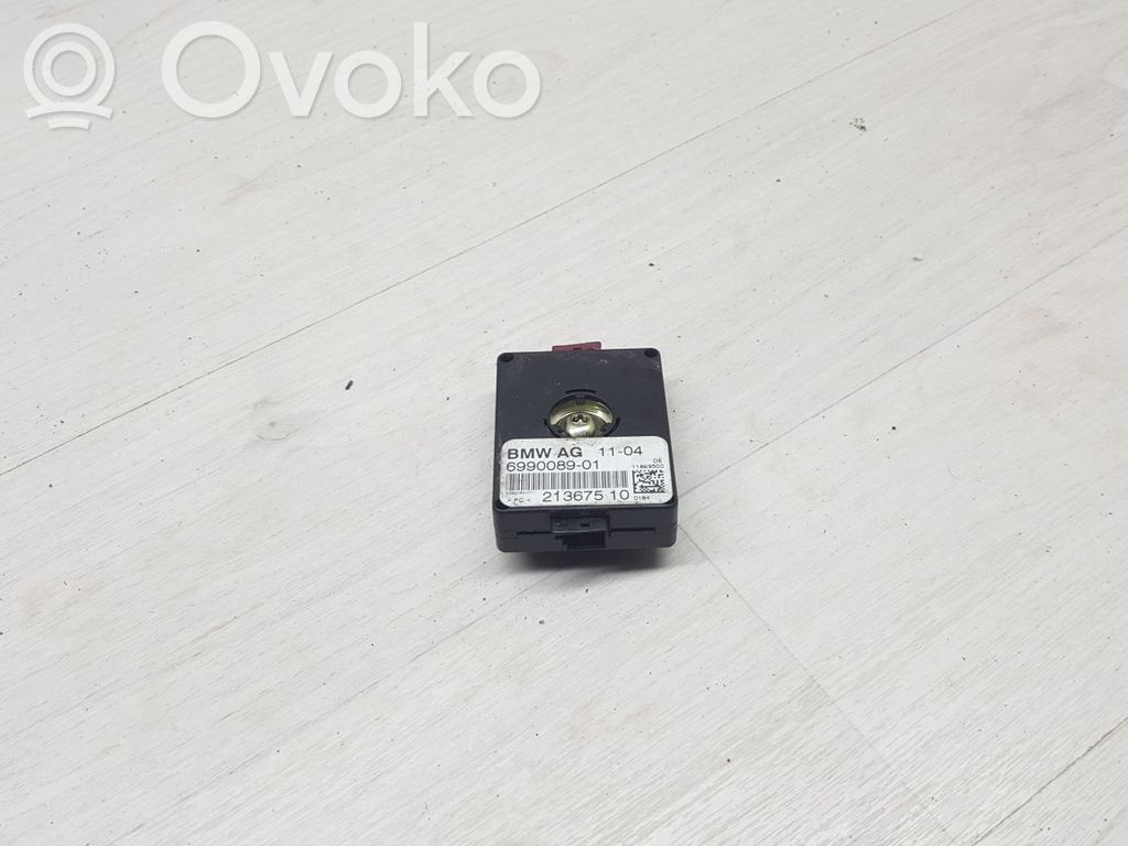 BMW X3 E83 Antenos stiprintuvas 