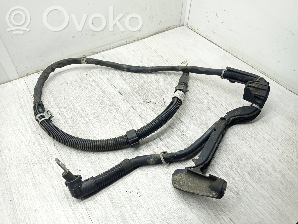 Mercedes-Benz C W205 Wiązka alternatora 