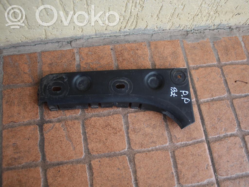 Front bumper mounting bracket   4B0807284B,4B0807284B