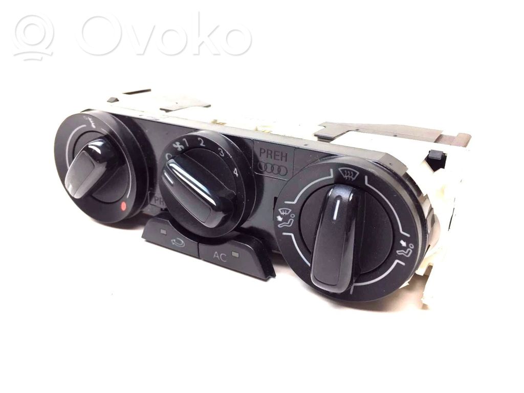 Audi A1 Climate control unit 