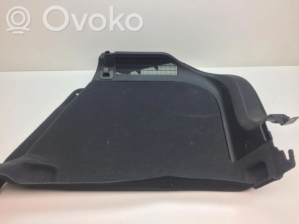 Audi A3 S3 8P Boczek / Tapicerka / bagażnika 