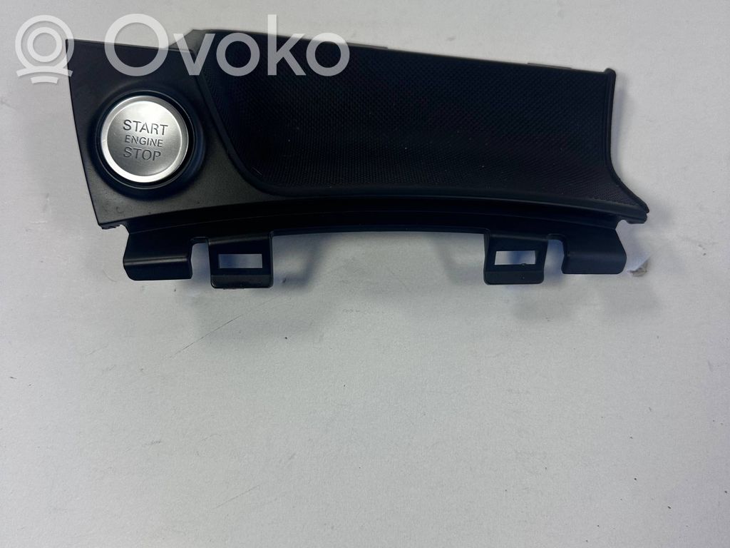 Audi Q3 8U Otros repuestos del interior 