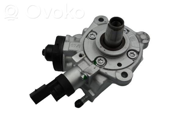 BMW 3 E90 E91 Fuel injection high pressure pump 