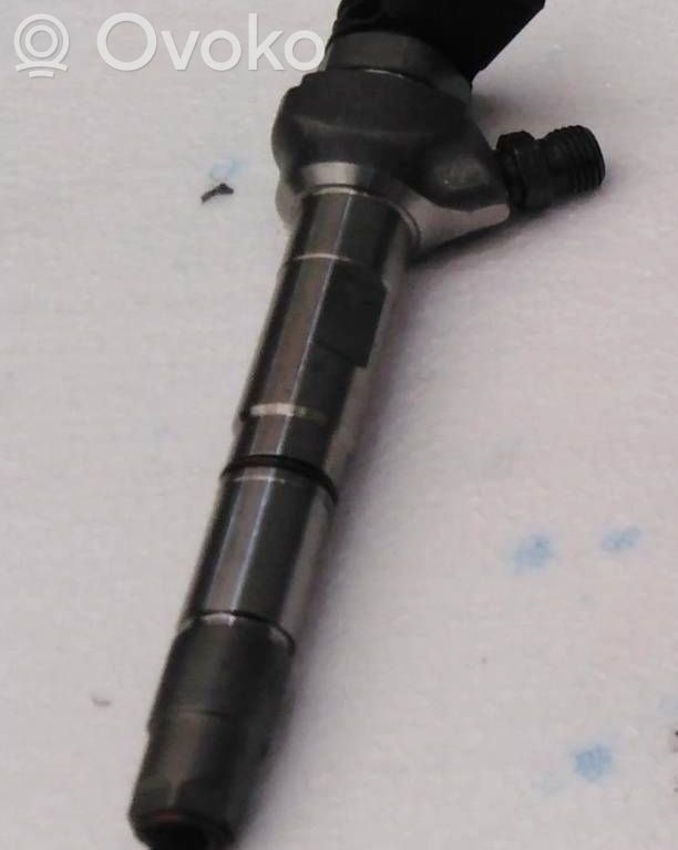 Inyector de combustible   05L130277M,210304,8272,0445110960