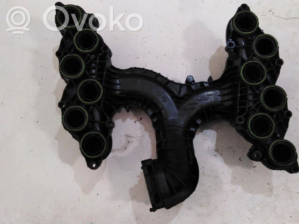 Audi A7 S7 4K8 Intake manifold 