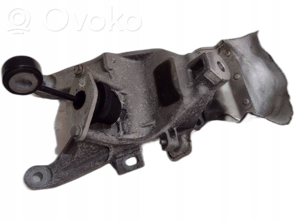 Audi A5 Engine mounting bracket 