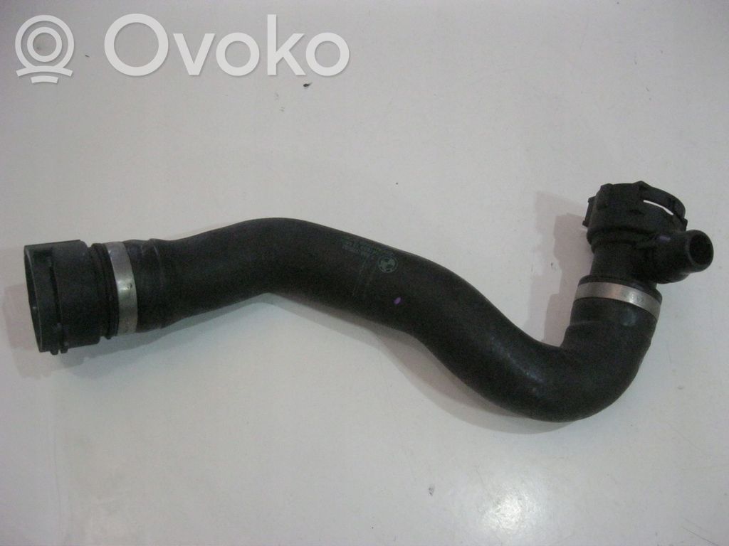 BMW X5M E70 Engine coolant pipe/hose 