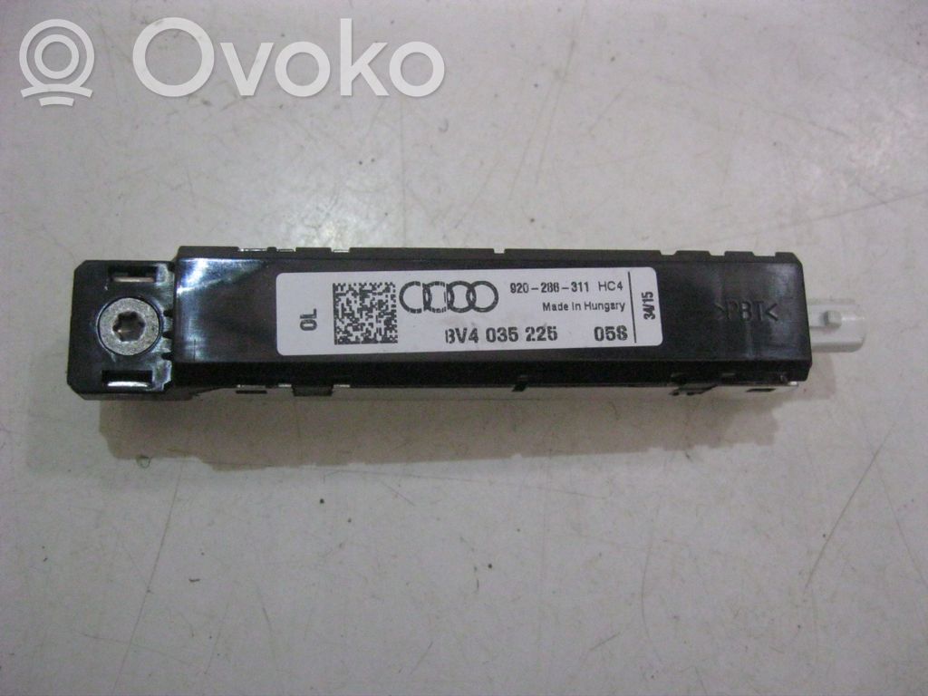 Audi A3 S3 8V Antenos stiprintuvas 