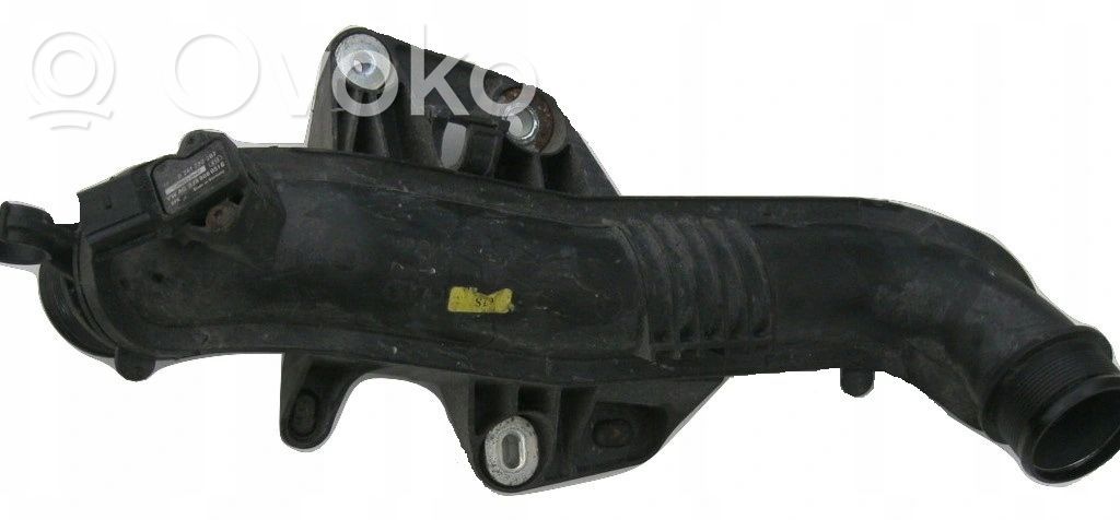 Audi A5 8T 8F Furtun/conductă intercooler 