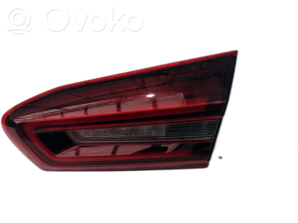 Rear/tail lights