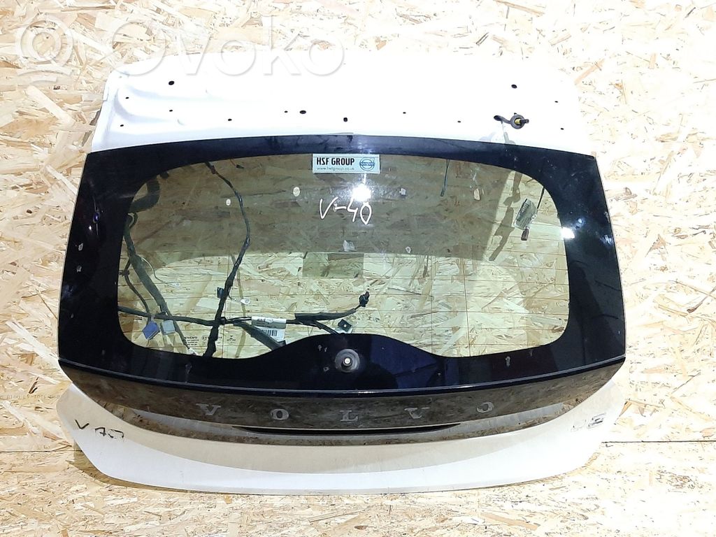 Volvo V40 Tailgate/trunk/boot lid 