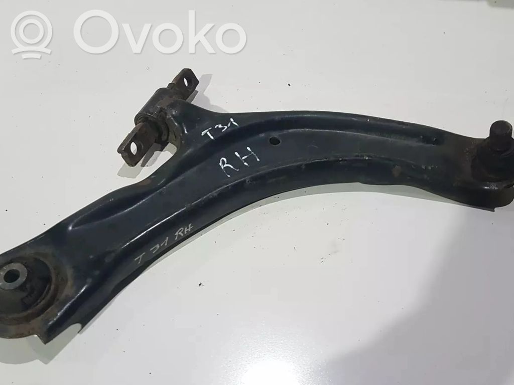 Nissan X-Trail T31 Front lower control arm/wishbone 