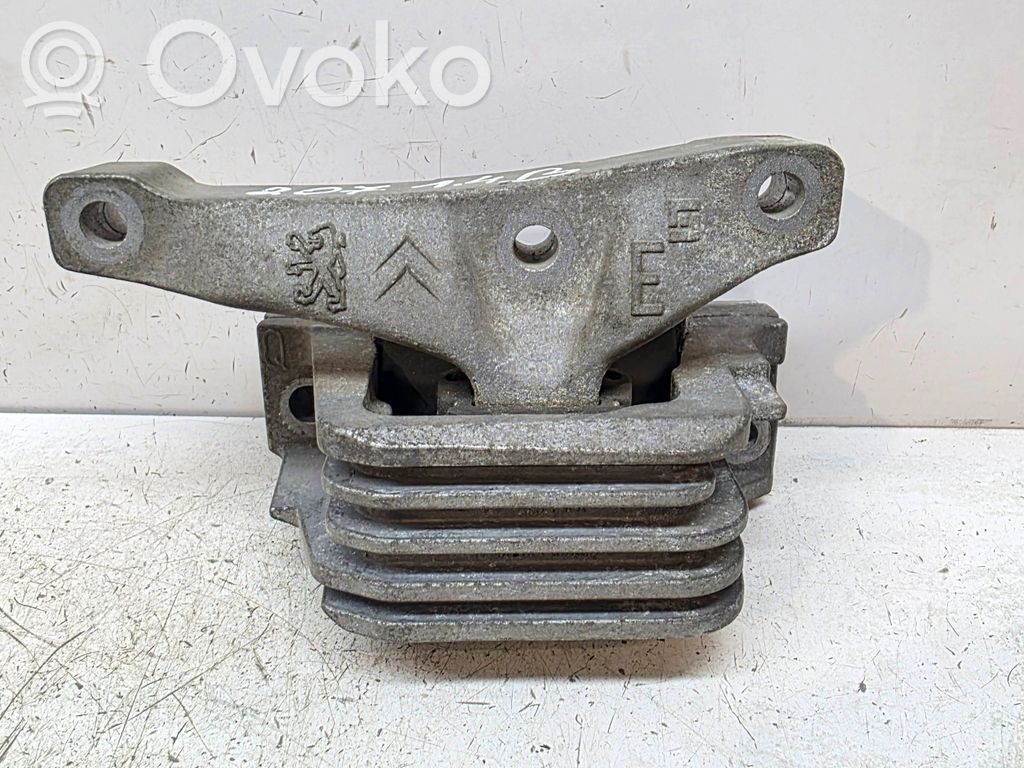 Engine mount bracket   9680225880,1839F2
