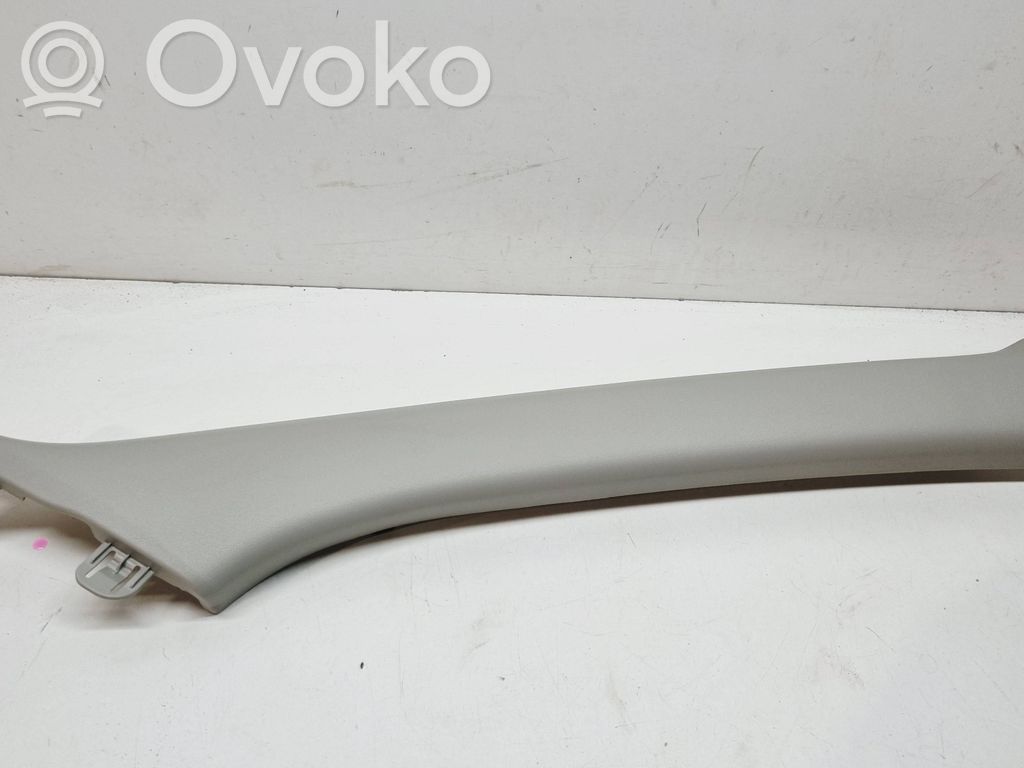 KIA Niro Osłona słupka szyby przedniej / A 