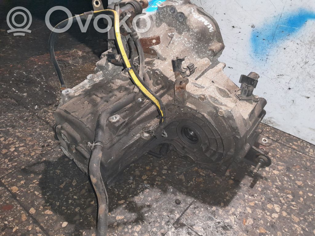 Nissan Almera Tino Manual 5 speed gearbox 
