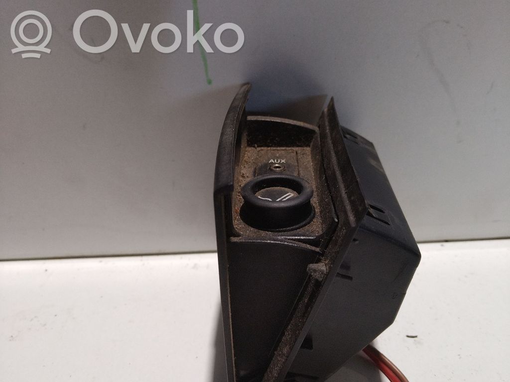 BMW X3 E83 AUX in-socket connector 