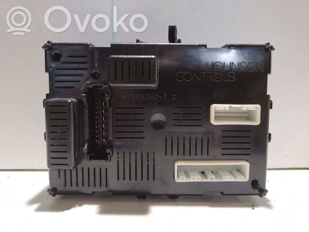 Nissan Note (E11) Comfort/convenience module 