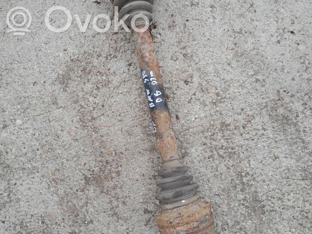 Rear driveshaft