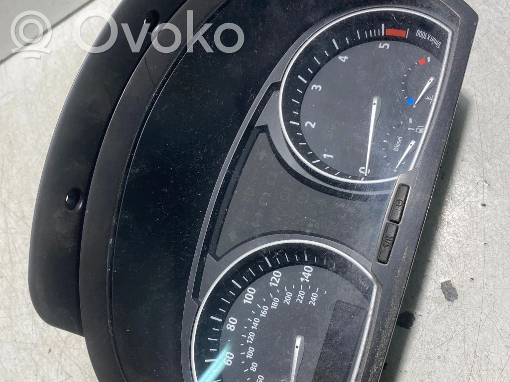 BMW X3 E83 Speedometer (instrument cluster) 
