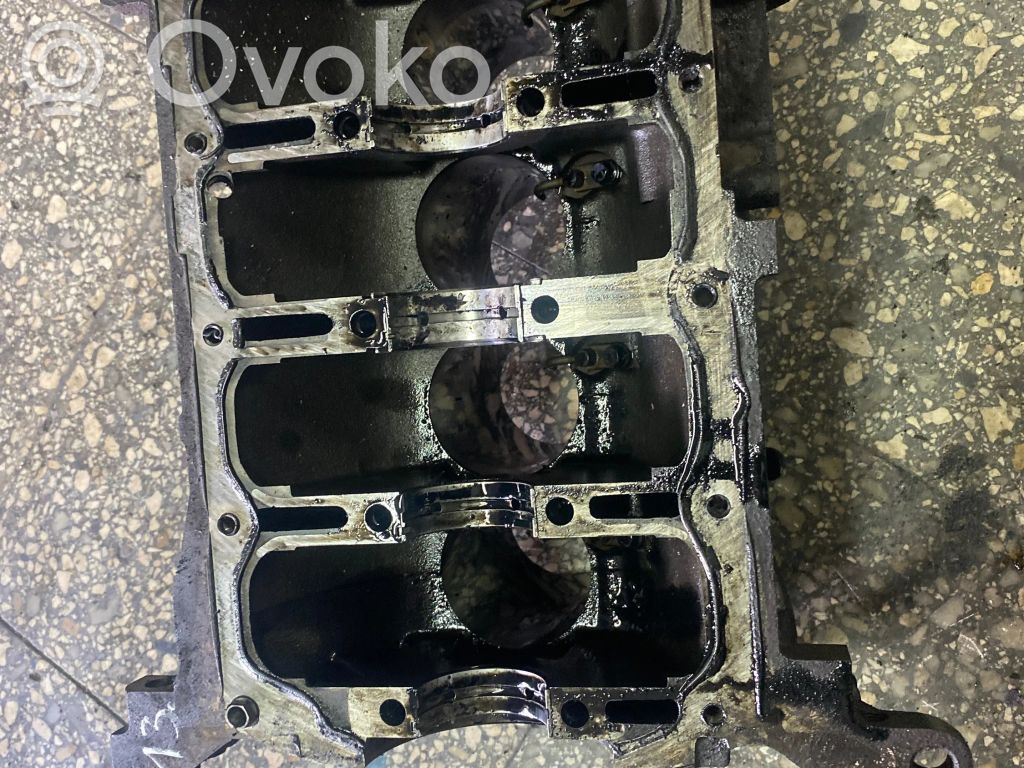 Opel Corsa C Engine block 