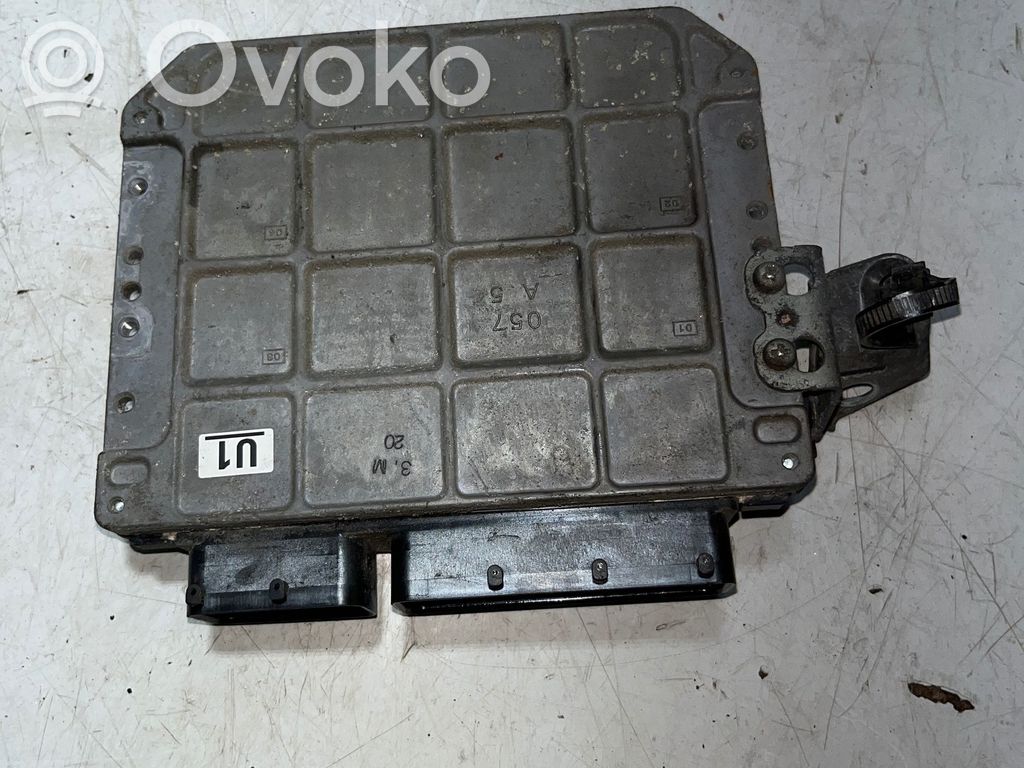 Toyota Prius (XW30) Engine control unit/module 