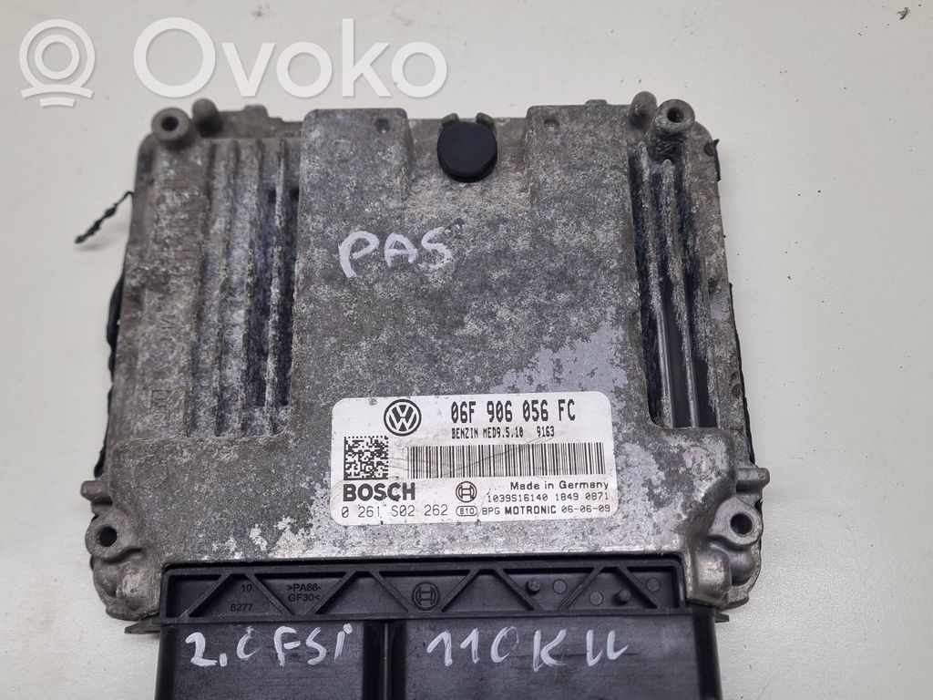 Volkswagen PASSAT B6 Engine control unit/module 