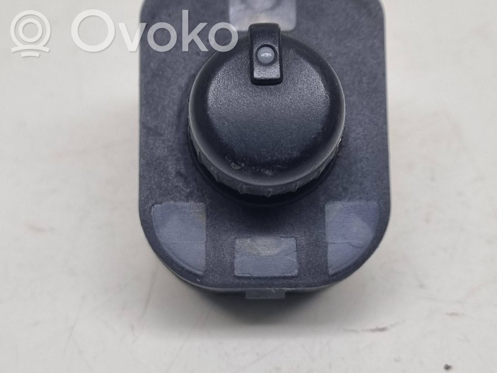Audi A6 Allroad C6 Sānu spoguļu slēdzis 