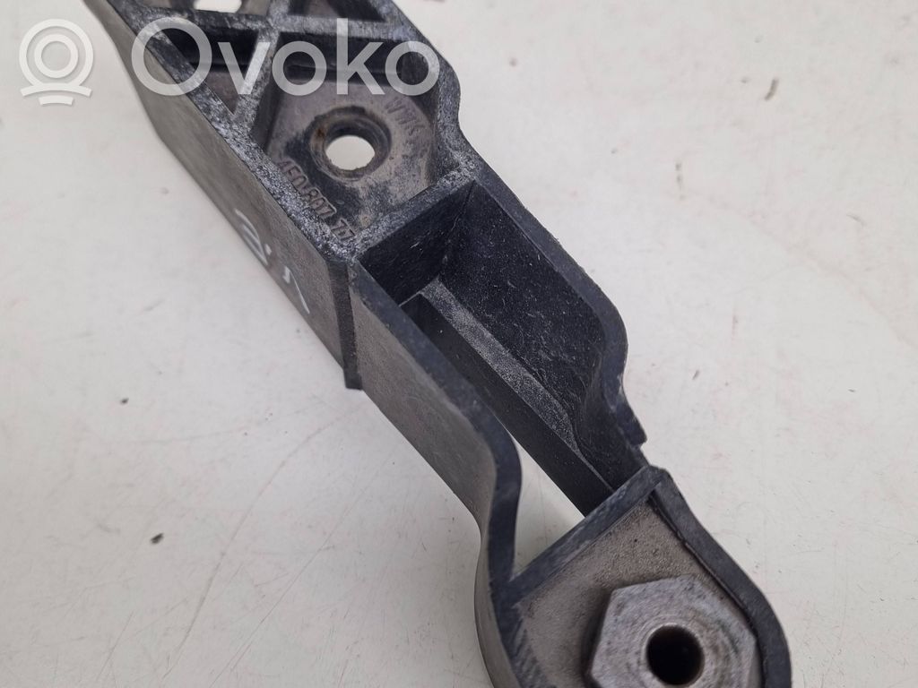 Audi A6 Allroad C6 Front bumper mounting bracket 