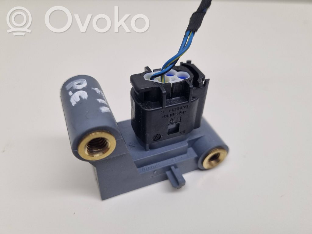 BMW 5 F10 F11 Sensore d’urto/d'impatto apertura airbag 