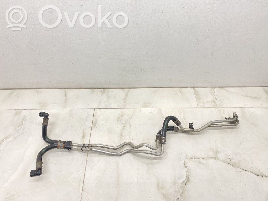 BMW 7 F01 F02 F03 F04 Przewód / Wąż chłodnicy oleju skrzyni biegów 