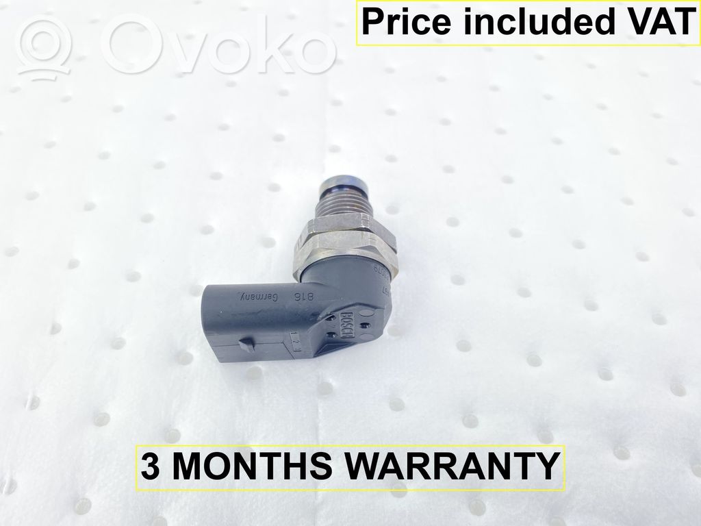 BMW 5 E60 E61 Fuel pressure sensor 