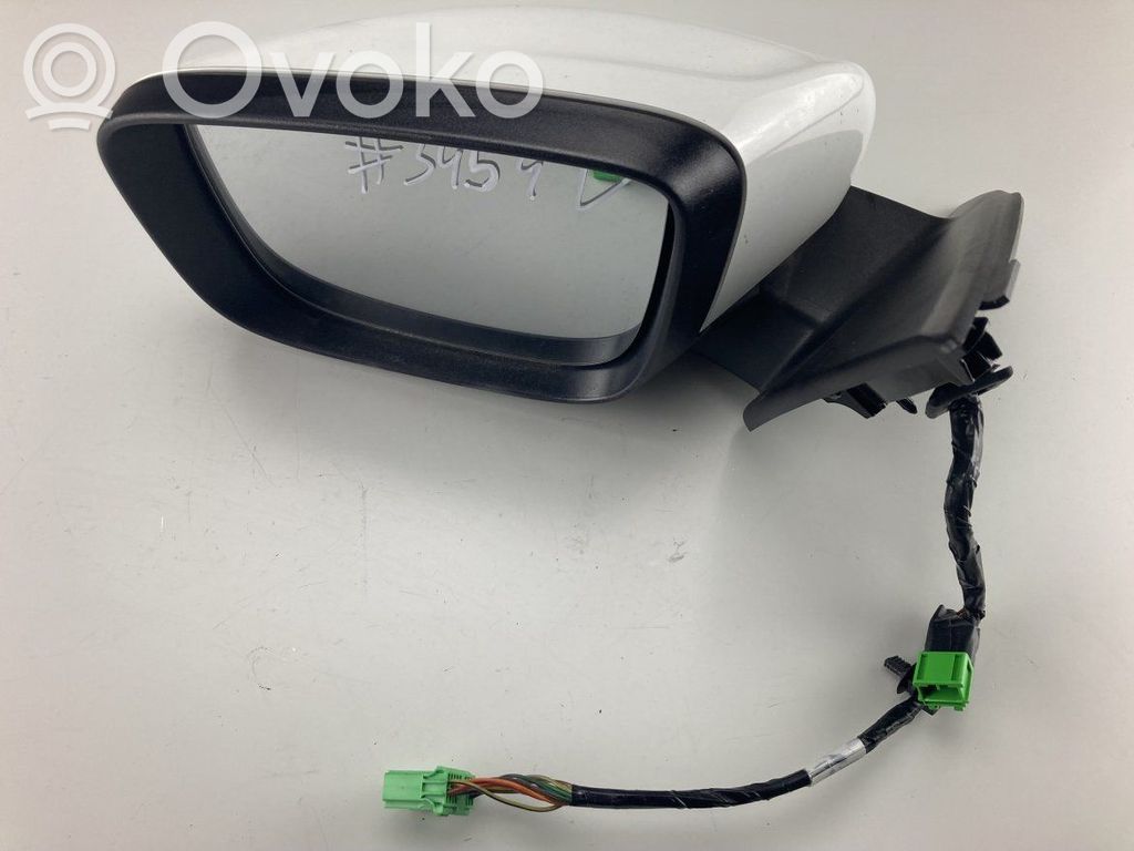 Volvo XC60 Front door electric wing mirror 