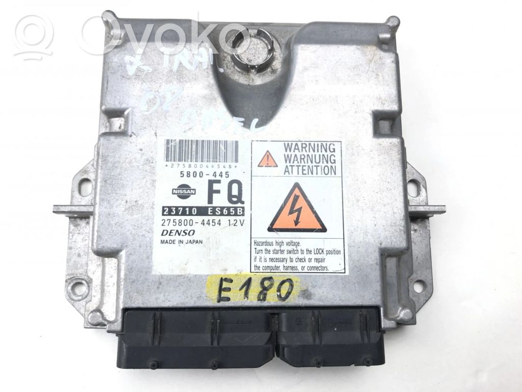 Nissan X-Trail T30 Engine control unit/module 