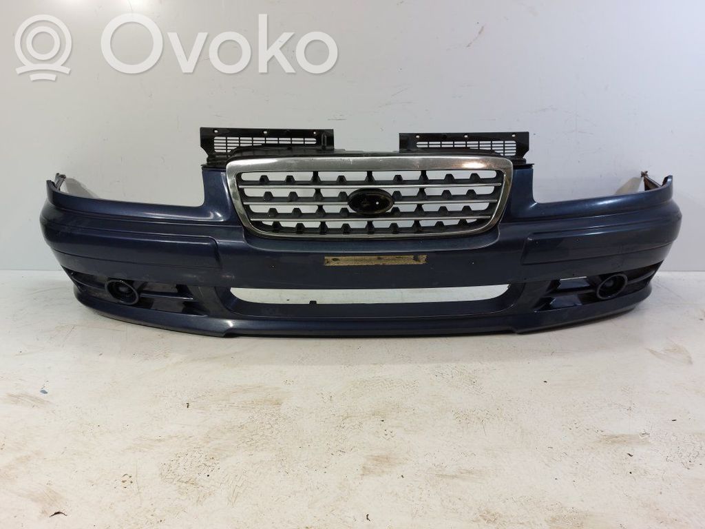 Hyundai Trajet Parachoques delantero 