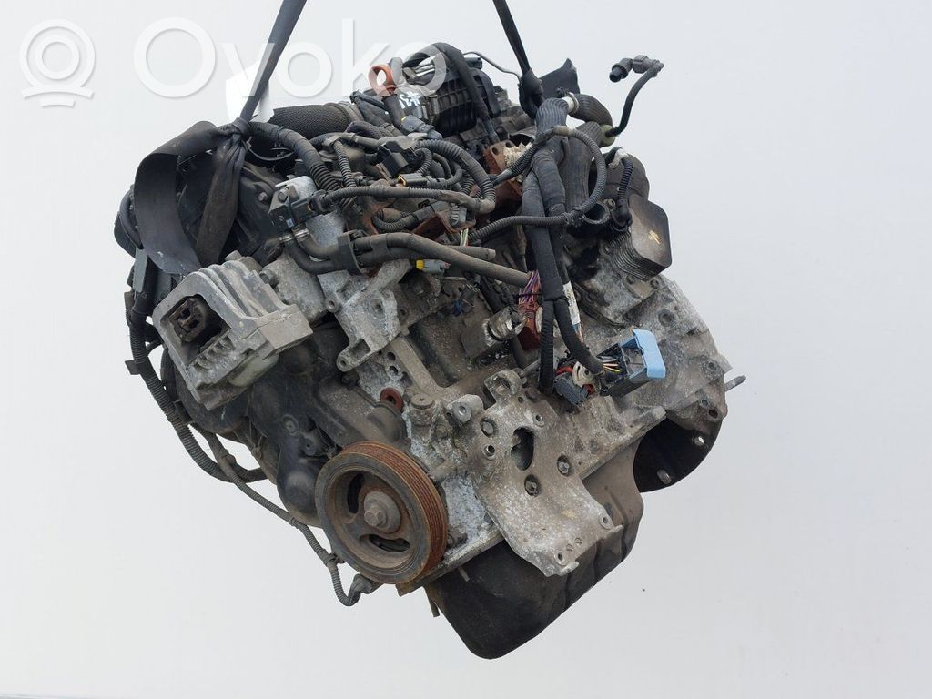 Engine   8HR,8HR,0135RP,9684143880