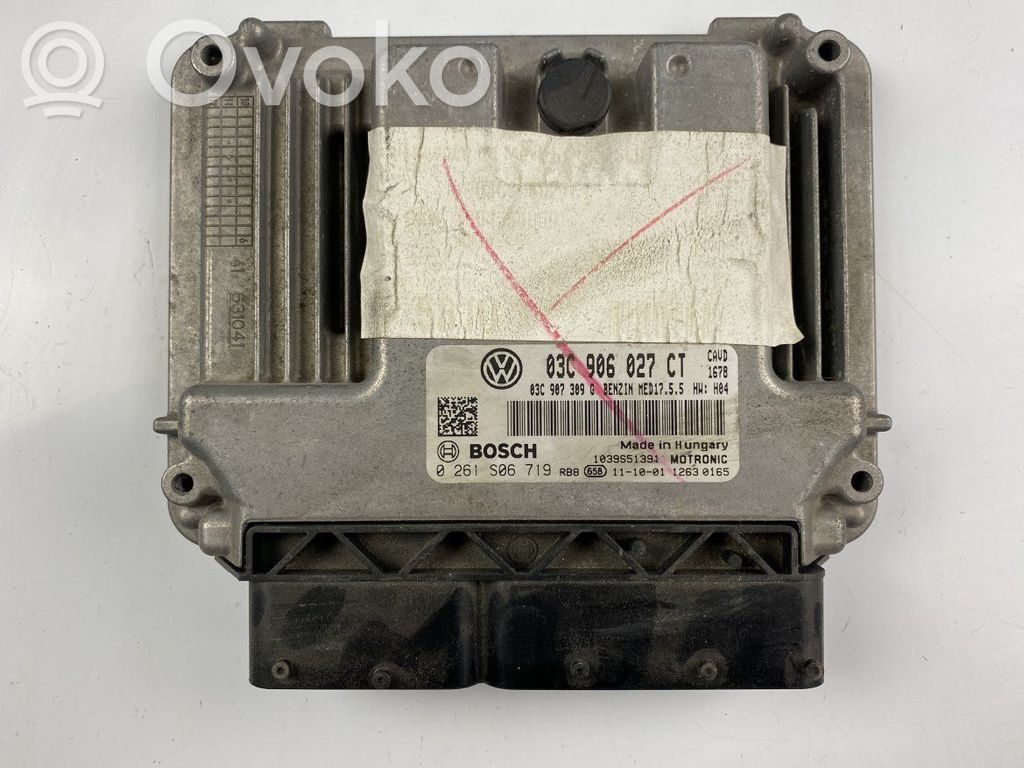 Volkswagen Golf VI Engine control unit/module 